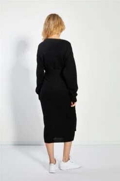 Glamorous Women's Black Tie-Waist Knitted Midi-Dress -Cheap Softly Dressed Store 15780c7b 245c 45eb beba a6c6493d8477