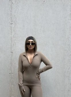 Glamorous Signature Half Zip Long Sleeve Top - Cocoa