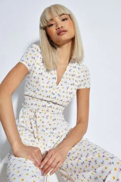 Glamorous Space Out Ditsy V- Neck Jumpsuit 7 Glamorous Space Out Ditsy V- Neck Jumpsuit -Cheap Softly Dressed Store 32757554e01568e806f288a5fcc8ee5b