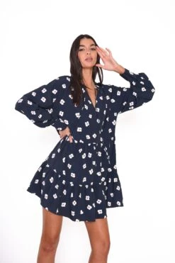 Glamorous Navy Hibiscus Pattern Shift Mini Dress 5 Glamorous Navy Hibiscus Pattern Shift Mini Dress -Cheap Softly Dressed Store 626cc14f238931f97c3319c5927ff867