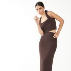 Glamorous Care Brown Ribbed Halter Neck Top -Cheap Softly Dressed Store 88d6c0321b8443c085d8332f81725ee4 tplv hyqnpo4tzp resize jpeg 300 300