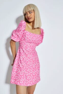 Glamorous Candy Pink Flower Square Neck Mini Dress 7 Glamorous Candy Pink Flower Square Neck Mini Dress -Cheap Softly Dressed Store 9926fc415e35b3282bbc3c1bf8d317e2