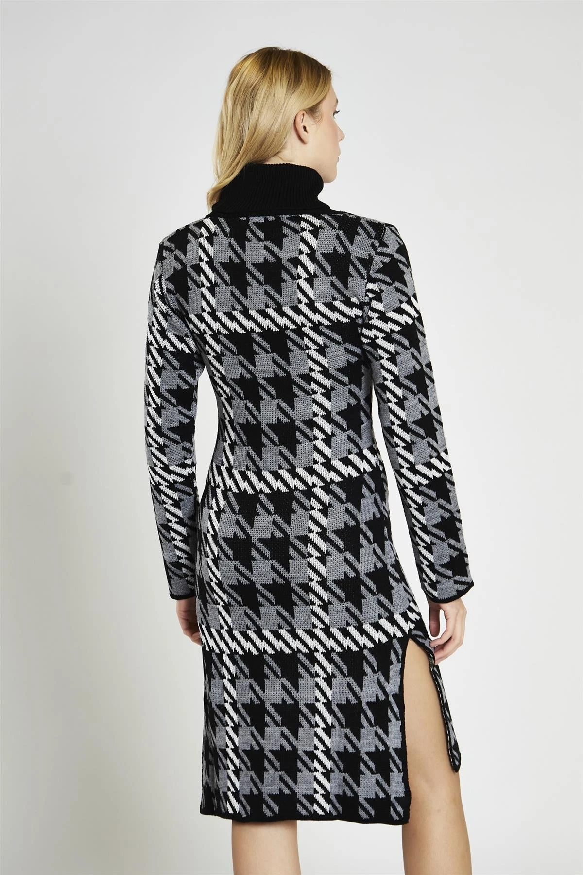 Glamorous Mono Tartan-Check Roll-Neck Jumper Midi-Dress 2 Glamorous Mono Tartan-Check Roll-Neck Jumper Midi-Dress - Image 2