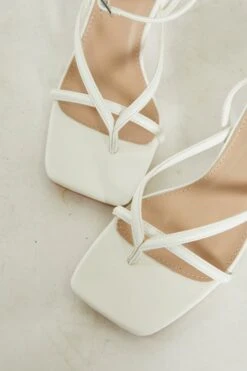 Glamorous White Strappy Block Heel Sandals 6 Glamorous White Strappy Block Heel Sandals -Cheap Softly Dressed Store ACC 715