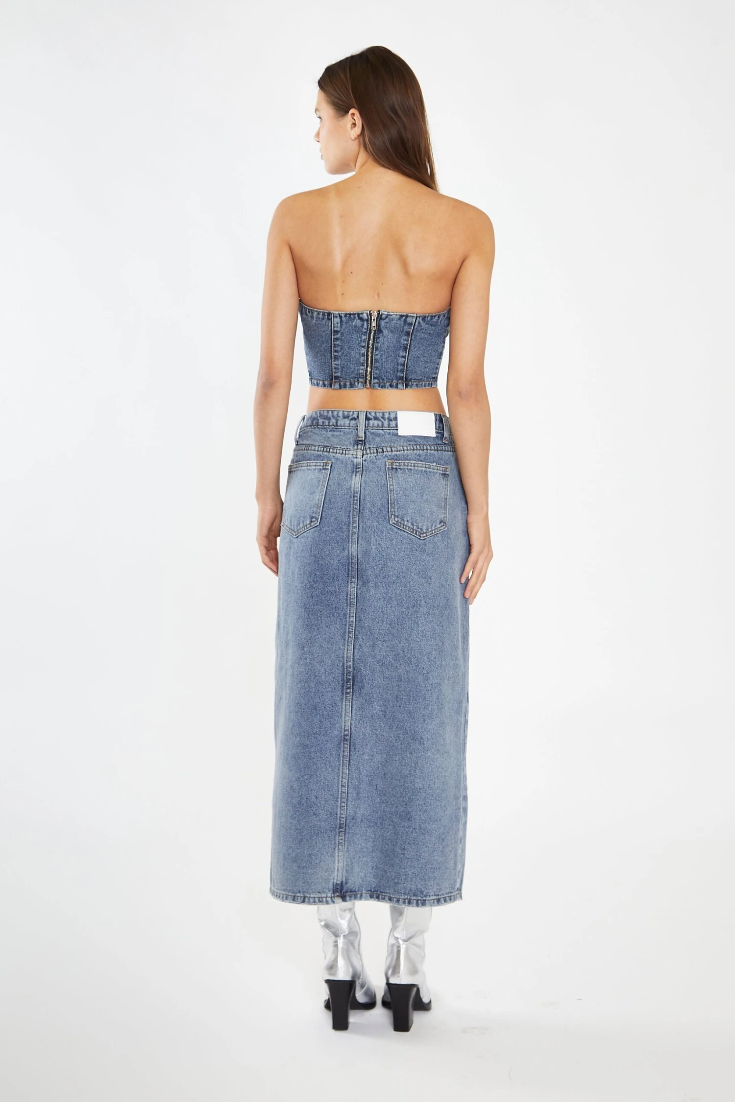 Glamorous Heavy-Vintage Wash Front-Split Distressed Denim Midi-Skirt 2 Glamorous Heavy-Vintage Wash Front-Split Distressed Denim Midi-Skirt - Image 2