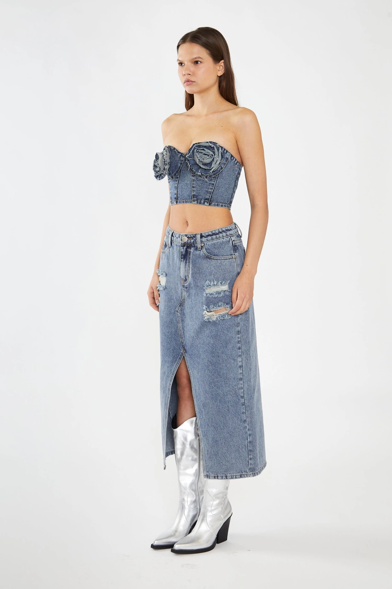 Glamorous Heavy-Vintage Wash Front-Split Distressed Denim Midi-Skirt 4 Glamorous Heavy-Vintage Wash Front-Split Distressed Denim Midi-Skirt - Image 4