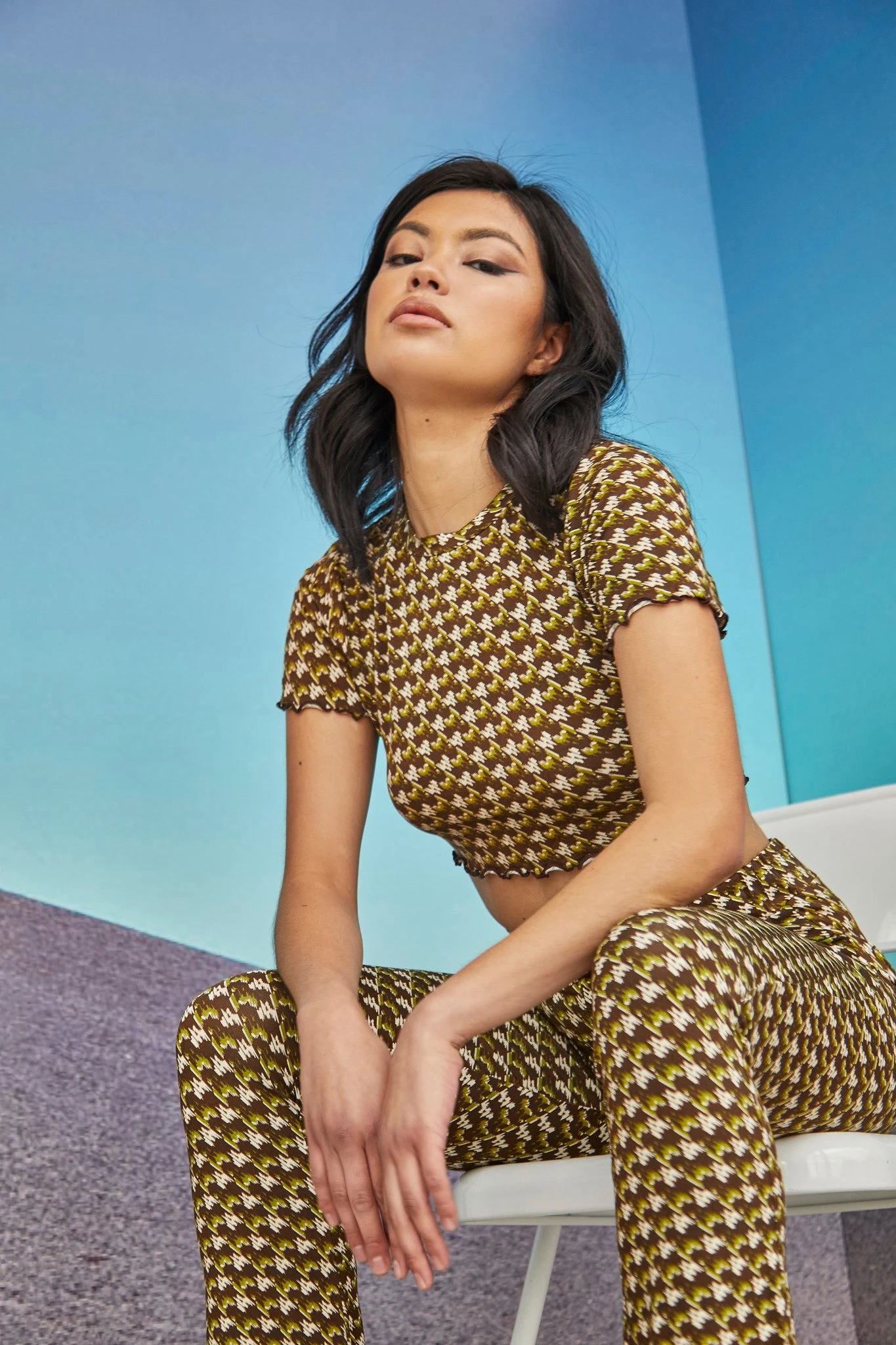 Glamorous Care Khaki Houndstooth Print Crop Top 4 Glamorous Care Khaki Houndstooth Print Crop Top - Image 4