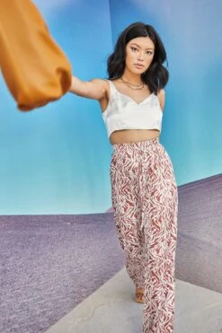 Glamorous Care Off White Satin Crop Top -Cheap Softly Dressed Store CA0239 A11 03