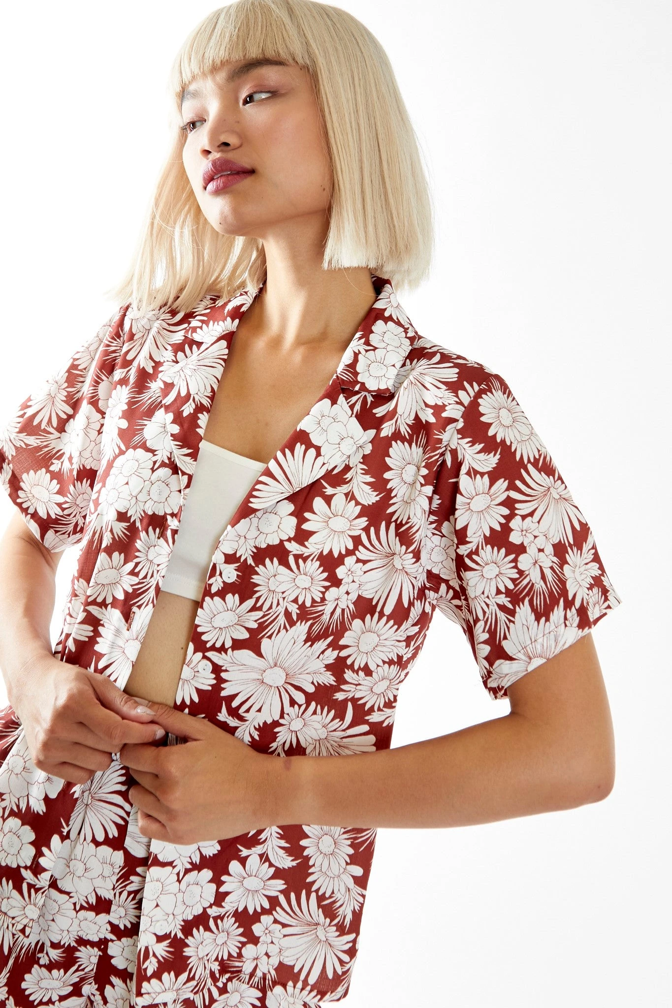 Glamorous Brown Resort-Floral Loose Fit Collared-shirt 4 Glamorous Brown Resort-Floral Loose Fit Collared-shirt - Image 4