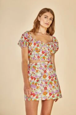 Glamorous Care Tie Back Crop Top With Puff Sleeves