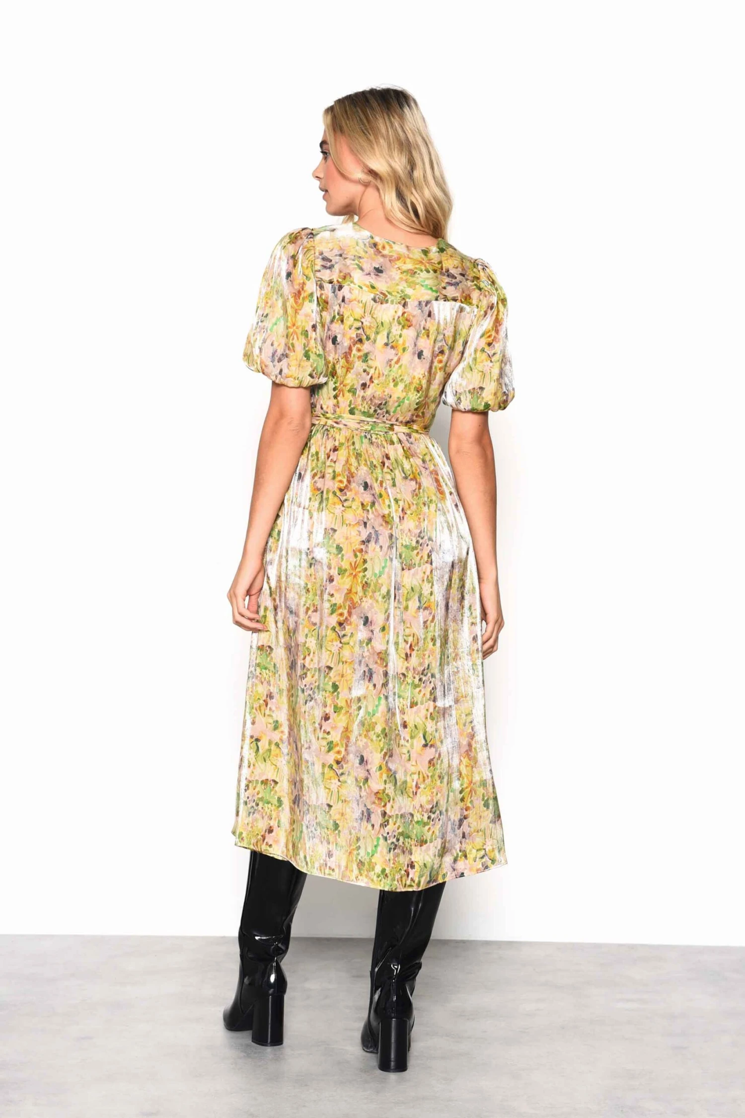 Glamorous Smudgy Floral Belted Midi Dress With Statement Collar And Sleeves 2 Glamorous Smudgy Floral Belted Midi Dress With Statement Collar And Sleeves - Image 2