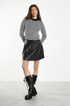 Glamorous Black White Stripe Skinny Fit Rib Knit Long Sleeve Top 6 Glamorous Black White Stripe Skinny Fit Rib Knit Long Sleeve Top -Cheap Softly Dressed Store CK6699 AX17 03