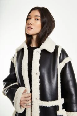Glamorous Black Cream Long Shearling Seamed Coat With Collar 6 Glamorous Black Cream Long Shearling Seamed Coat With Collar -Cheap Softly Dressed Store CK6745 D71 01