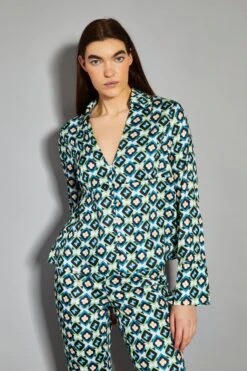 Glamorous Cream Multi Geo Flower Print V-Neck Button Front Shirt 6 Glamorous Cream Multi Geo Flower Print V-Neck Button Front Shirt -Cheap Softly Dressed Store CK6859 DC84 03