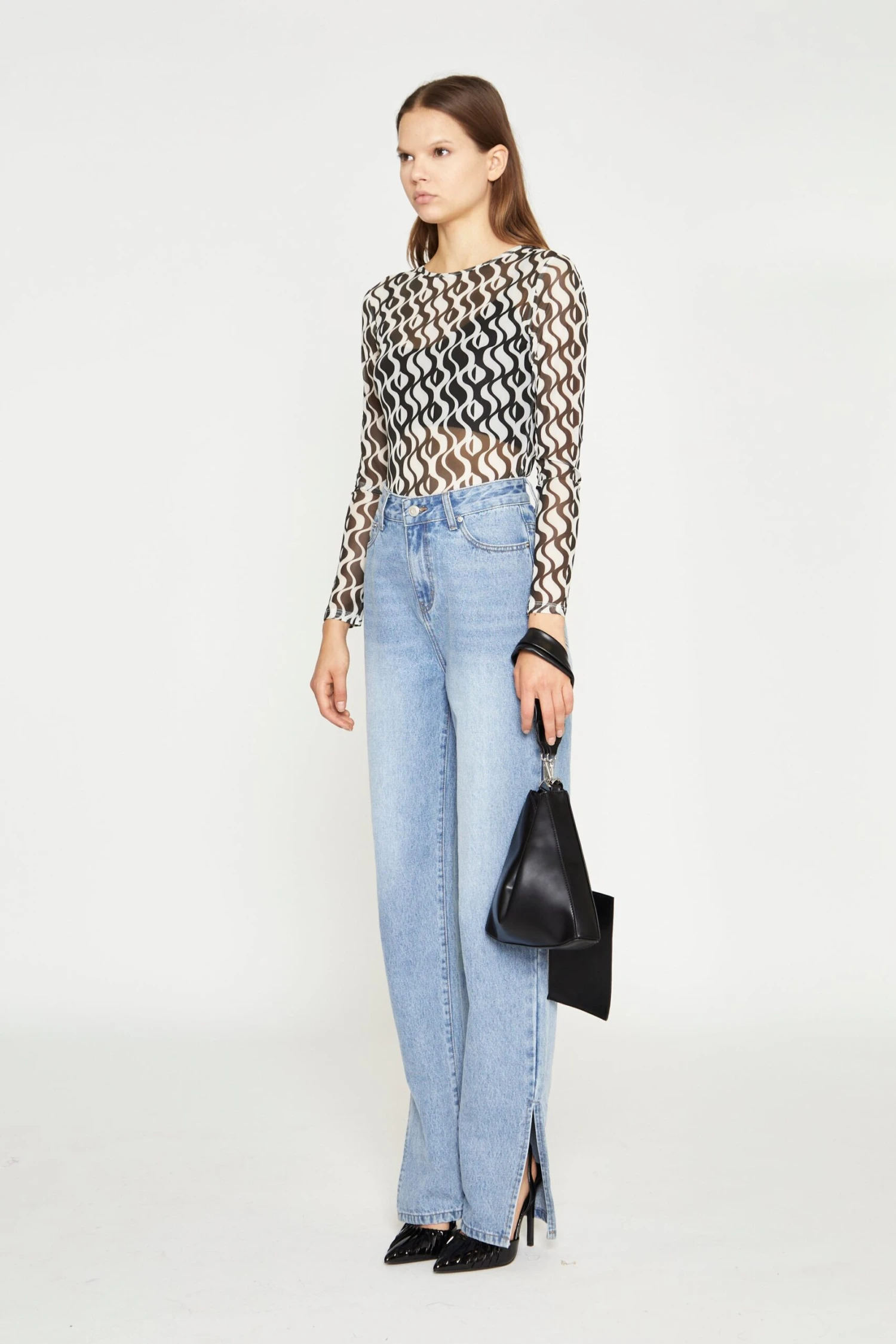 Glamorous Wavy Mono Mesh Long Sleeve Bodysuit 4 Glamorous Wavy Mono Mesh Long Sleeve Bodysuit - Image 4