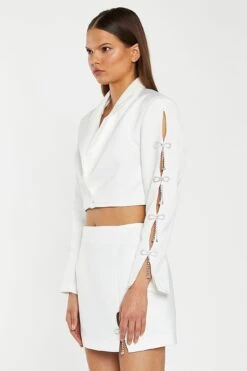 Glamorous Off-White Satin Diamante Bow Crop-Blazer -Cheap Softly Dressed Store CK7273 CR63 01copy