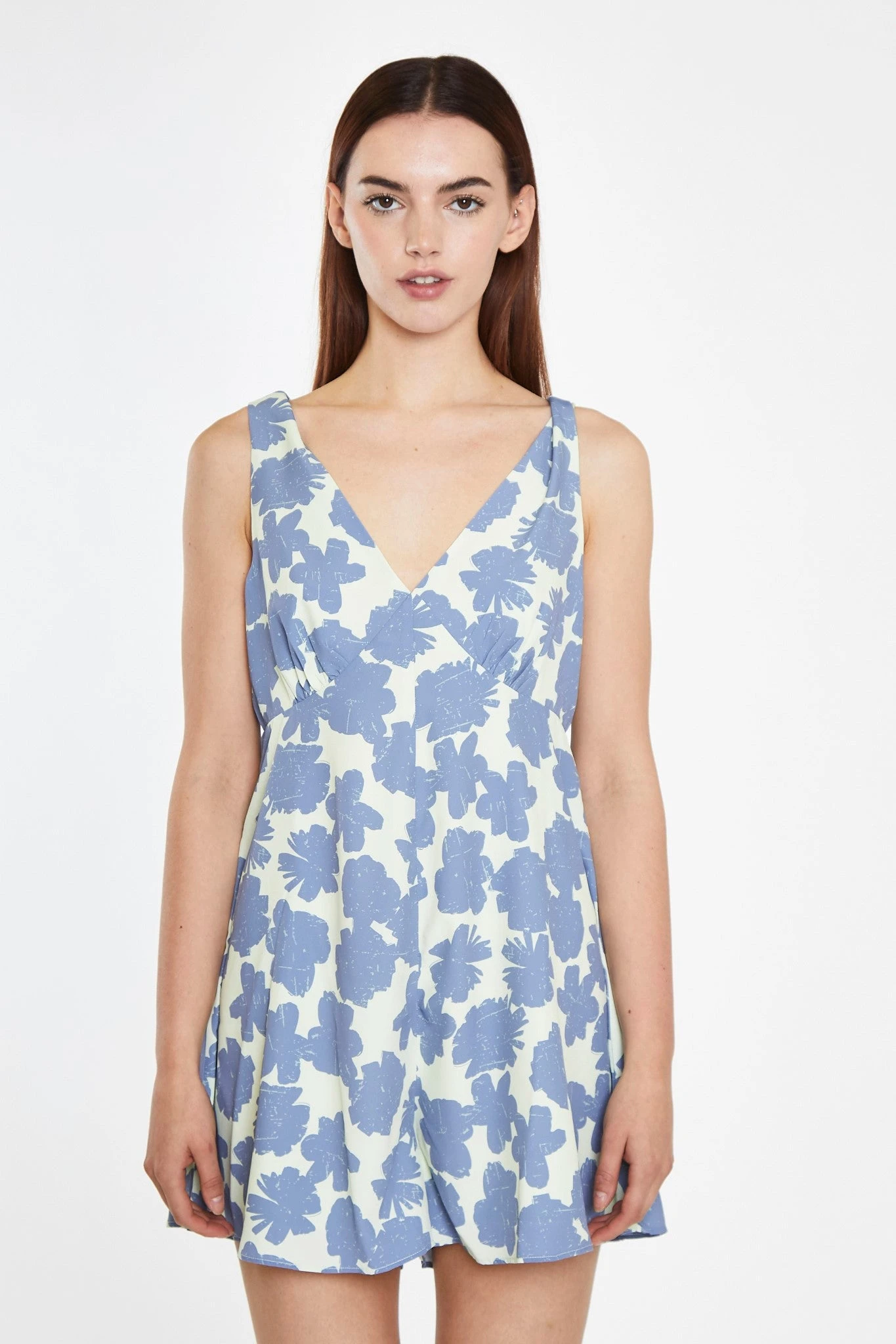 Glamorous Blue-Green Floral V-Neck Loose-Fit Playsuit 1 Glamorous Blue-Green Floral V-Neck Loose-Fit Playsuit