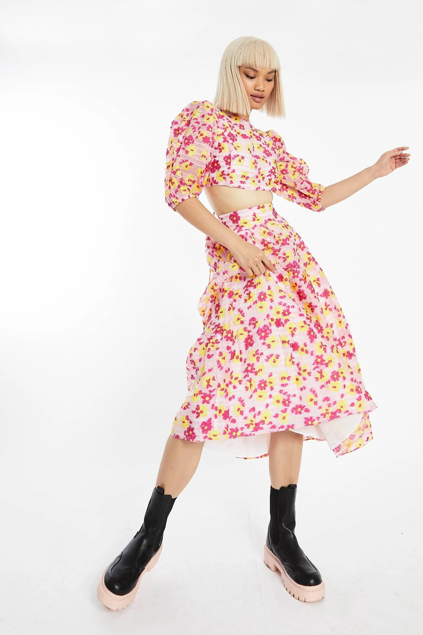 Glamorous Pink-Yellow Organza Gathered Tiered Midi-Skirt 1 Glamorous Pink-Yellow Organza Gathered Tiered Midi-Skirt