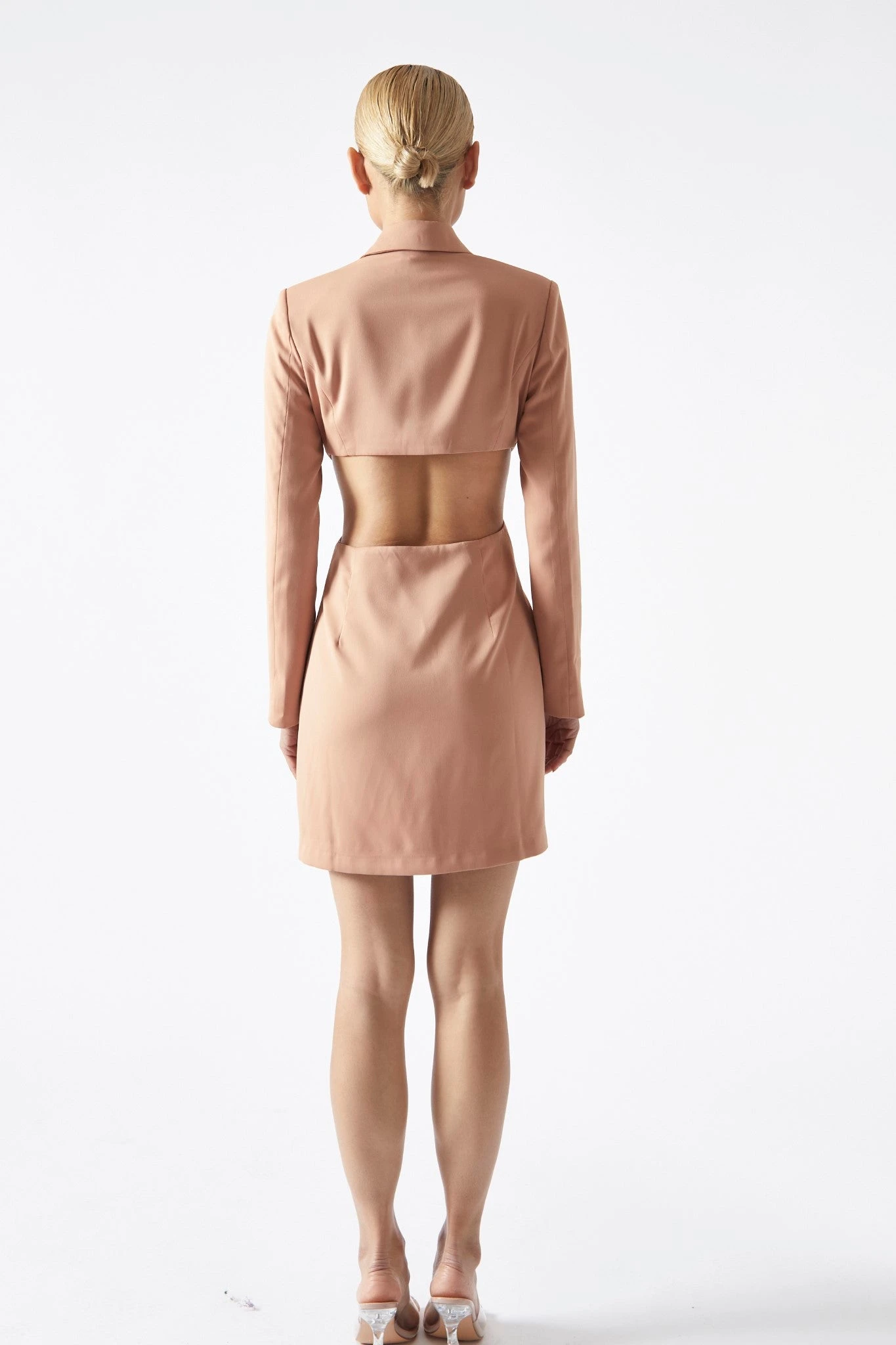 Glamorous Cinnamon Cut-Out Back Blazer Dress 2 Glamorous Cinnamon Cut-Out Back Blazer Dress - Image 2