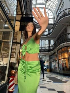 Glamorous Apple-Green Satin Ruched Midi-skirt -Cheap Softly Dressed Store HC0100 DF69 03 076b3b54 2cc7 4cd7 867e 7071cfe7836a