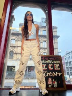 Glamorous Pale-Blue White Keyhole Halterneck Top -Cheap Softly Dressed Store HC0110 DL34 03