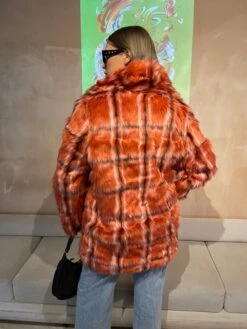 Glamorous Curve Red Check Faux Fur Coat With Lapel Collar -Cheap Softly Dressed Store IMG 4281 c0d5bace 8374 4d27 9caa 2ed489801e90