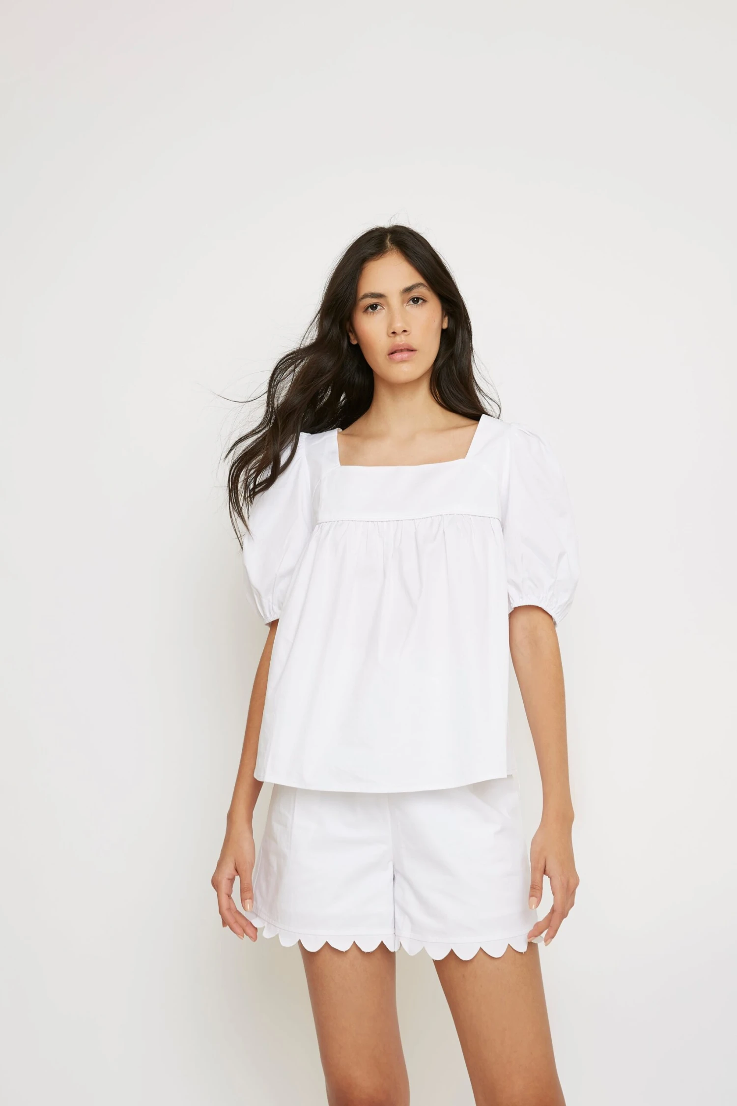 Glamorous White Crochet Puff Shoulder Open Back Blouse 2 Glamorous White Crochet Puff Shoulder Open Back Blouse - Image 2