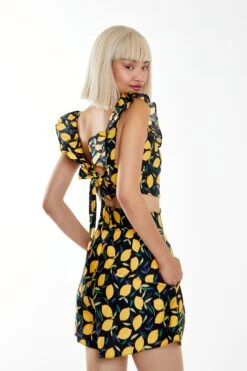 Glamorous Lemon Print Square Neck Ruffle Crop Top 7 Glamorous Lemon Print Square Neck Ruffle Crop Top -Cheap Softly Dressed Store LEMON 04