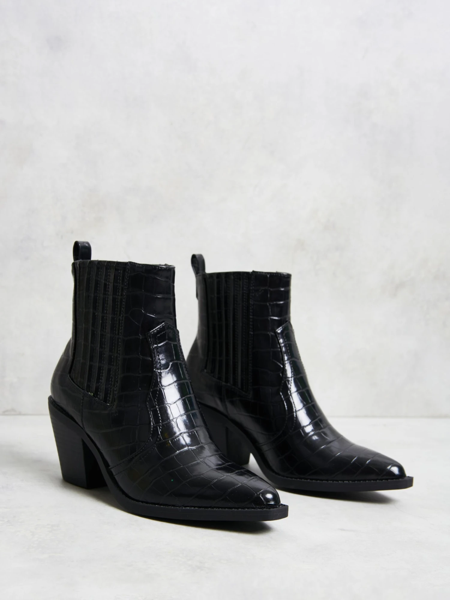 Glamorous Black Western Block Heel Boots 1 Glamorous Black Western Block Heel Boots