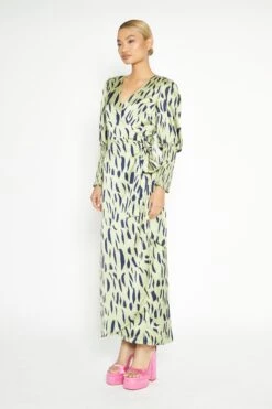 Glamorous Wrap Maxi Dress With Tie Detail 7 Glamorous Wrap Maxi Dress With Tie Detail -Cheap Softly Dressed Store TM0185 GREENNAVYSTROKE 02