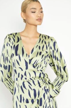 Glamorous Wrap Maxi Dress With Tie Detail 6 Glamorous Wrap Maxi Dress With Tie Detail -Cheap Softly Dressed Store TM0185 GREENNAVYSTROKE 03