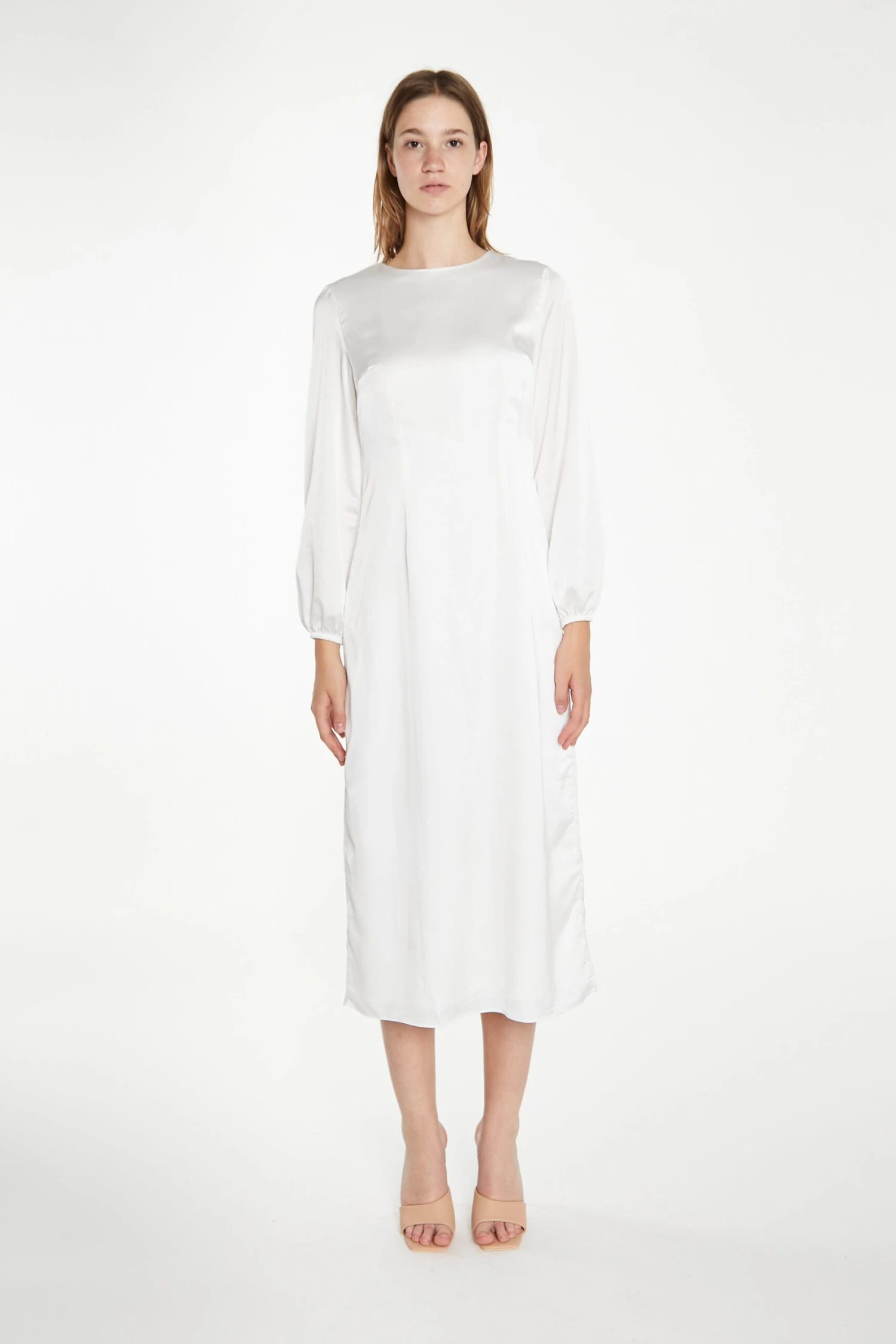 Glamorous White Long-Sleeve Midi-Dress 1 Glamorous White Long-Sleeve Midi-Dress