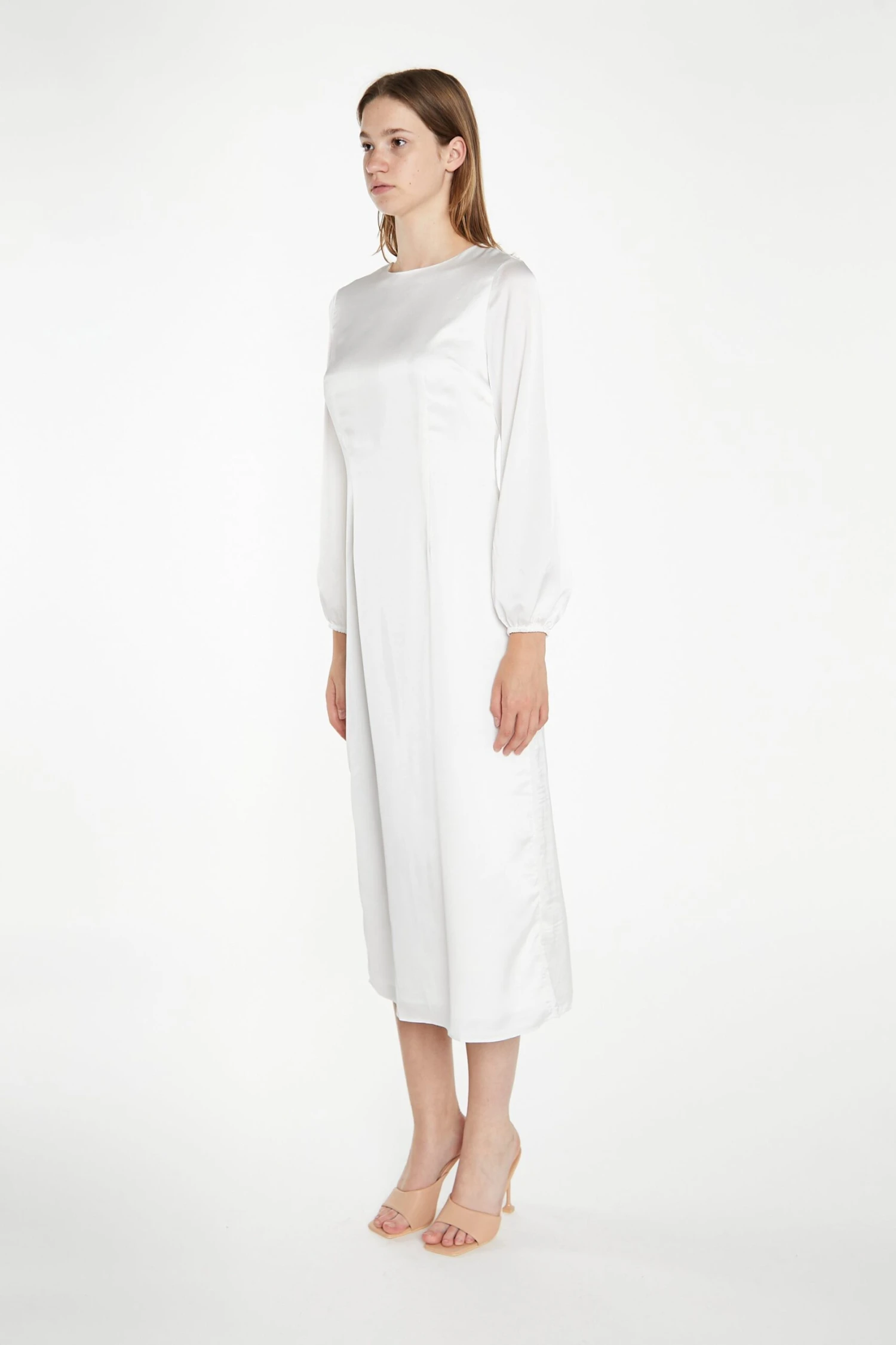 Glamorous White Long-Sleeve Midi-Dress 4 Glamorous White Long-Sleeve Midi-Dress - Image 4