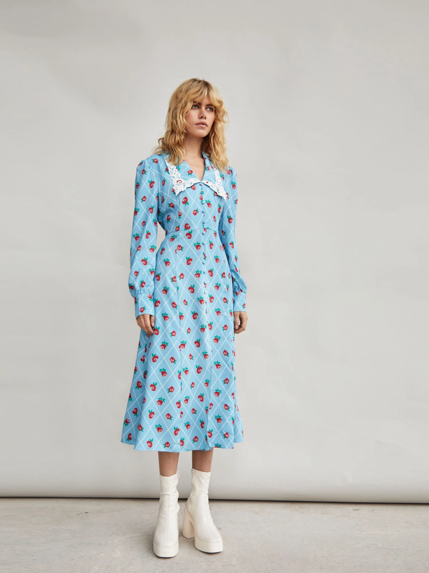 Glamorous Rose Trellis Split Front Collar Midi Dress 2 Glamorous Rose Trellis Split Front Collar Midi Dress - Image 2