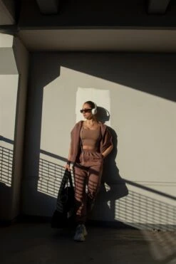 Glamorous Agon Lounge Slouchy Fit Joggers - Coffee -Cheap Softly Dressed Store ab581e5c bfc3 4b9f 8d12 aa009877925f