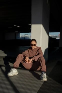 Glamorous Agon Lounge Boxy Oversized Hoodie - Coffee -Cheap Softly Dressed Store b72f5f4a 564d 4706 9dd5 8ef6448e6219