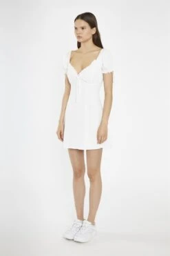 Glamorous Off-White Milkmaid Mini-Dress -Cheap Softly Dressed Store b7d6c5e4 7e08 40b1 9f21 ba17aaefa621