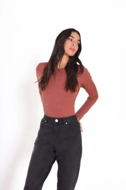 Glamorous Faded Black Straight Leg Slim Fit Jeans -Cheap Softly Dressed Store b8cafb95f812fa8ac1c5e9f40ac3ba7a