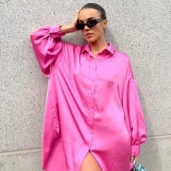 Pink Sateen Oversized Mini Shirt-Dress -Cheap Softly Dressed Store ce95e99d74ba44d9b34e3222477b4bbc tplv hyqnpo4tzp resize jpeg 300 300