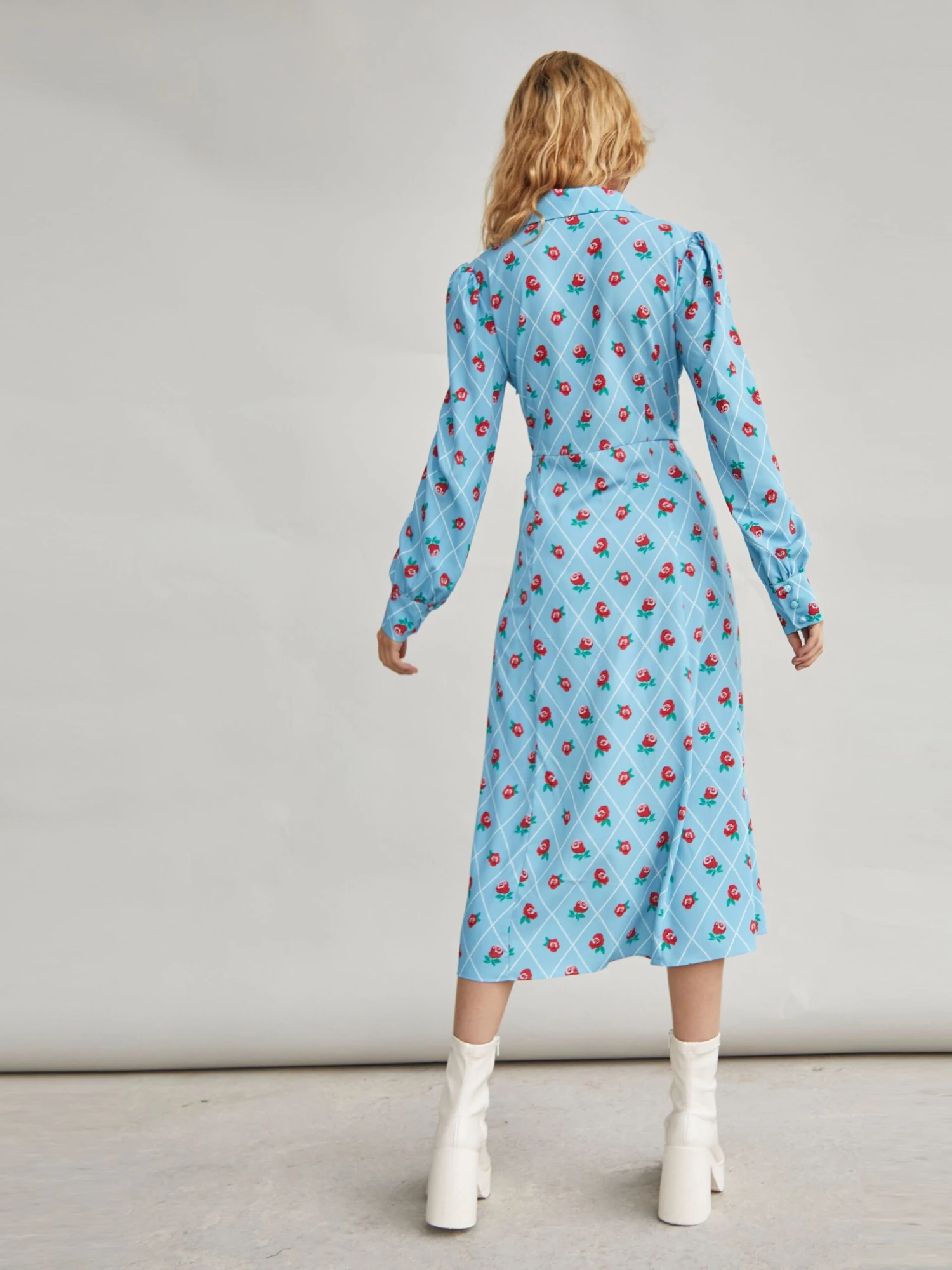 Glamorous Rose Trellis Split Front Collar Midi Dress 3 Glamorous Rose Trellis Split Front Collar Midi Dress - Image 3