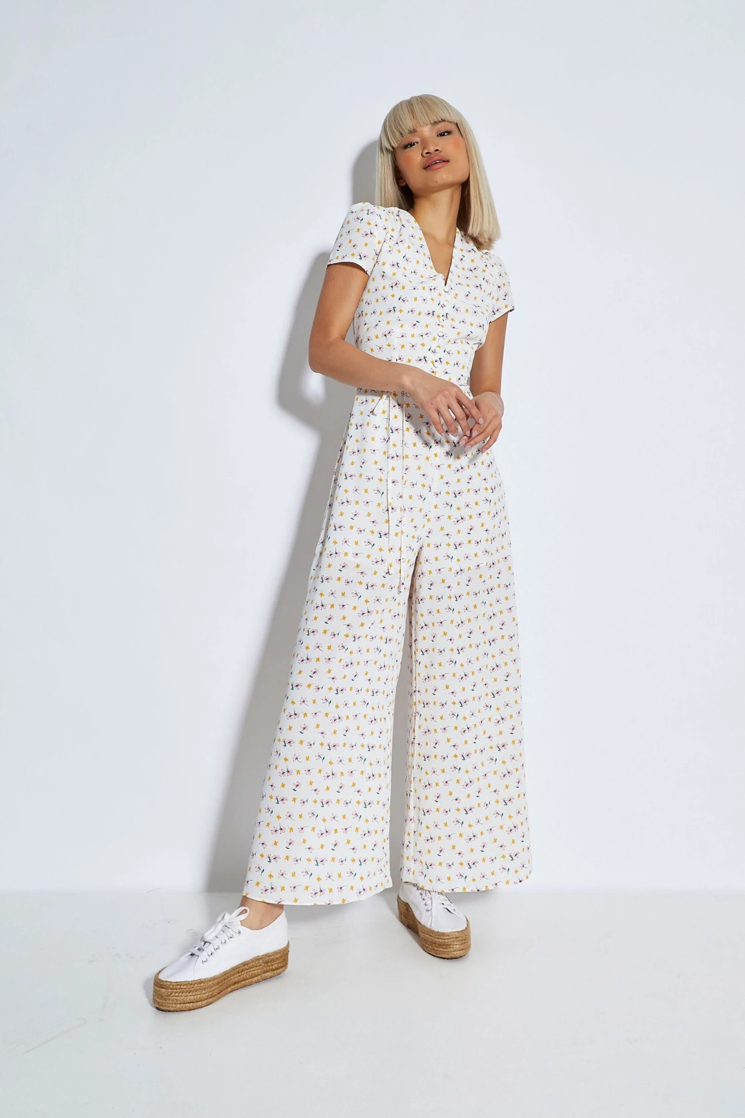 Glamorous Space Out Ditsy V- Neck Jumpsuit 2 Glamorous Space Out Ditsy V- Neck Jumpsuit - Image 2