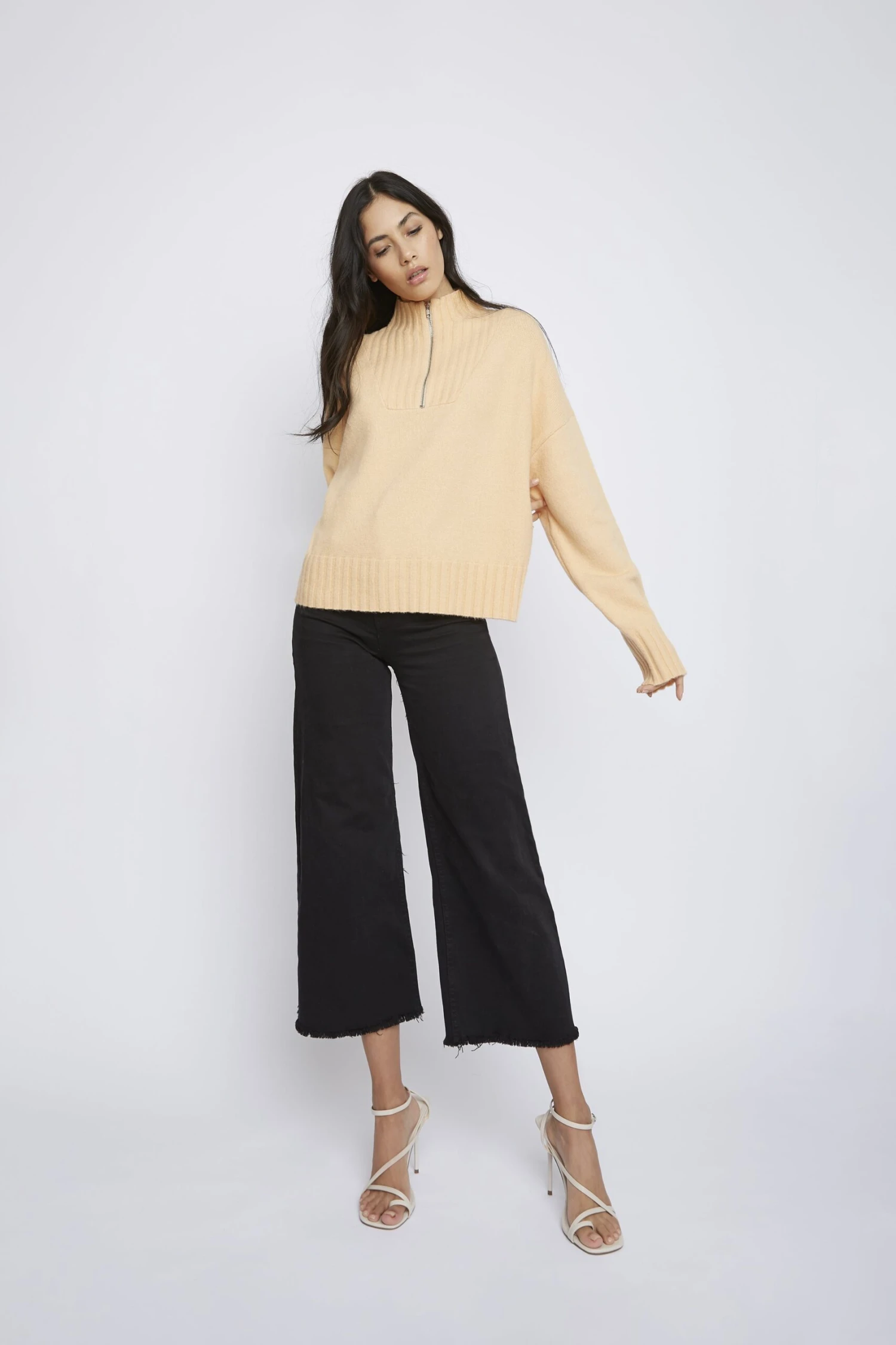 Glamorous Peach Quarter Zip Rib Jumper 3 Glamorous Peach Quarter Zip Rib Jumper - Image 3