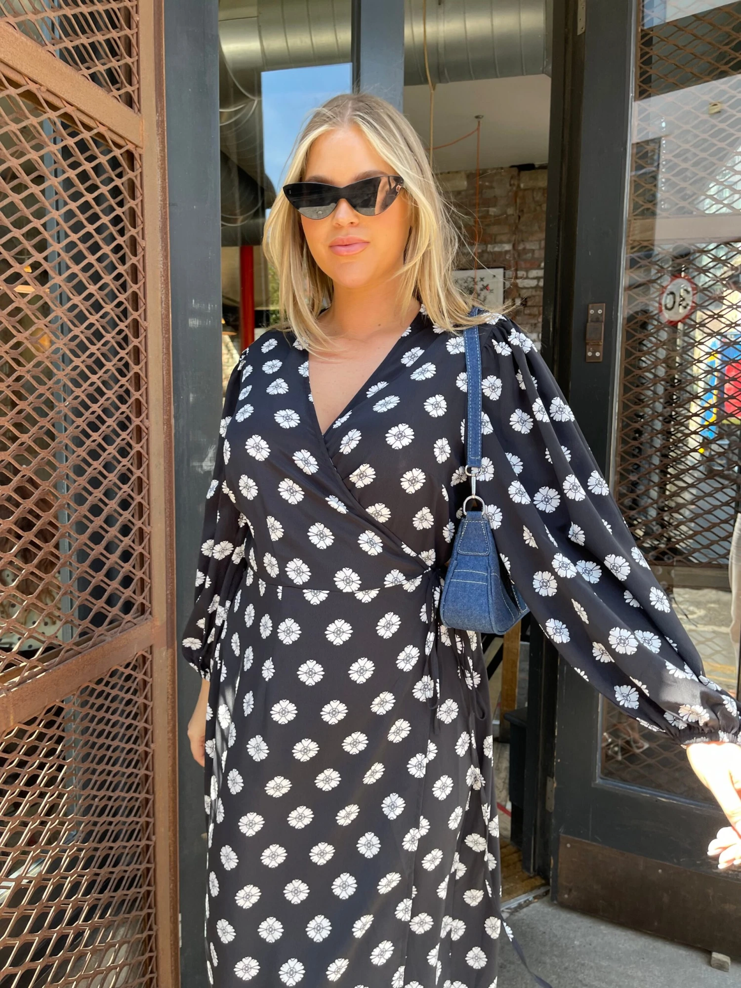 Glamorous Mono-Daisy Long Sleeve Wrap Midi-dress 3 Glamorous Mono-Daisy Long Sleeve Wrap Midi-dress - Image 3